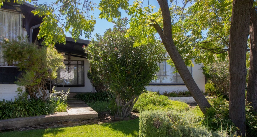 4 Bedroom Property for Sale in Oranjeville Free State